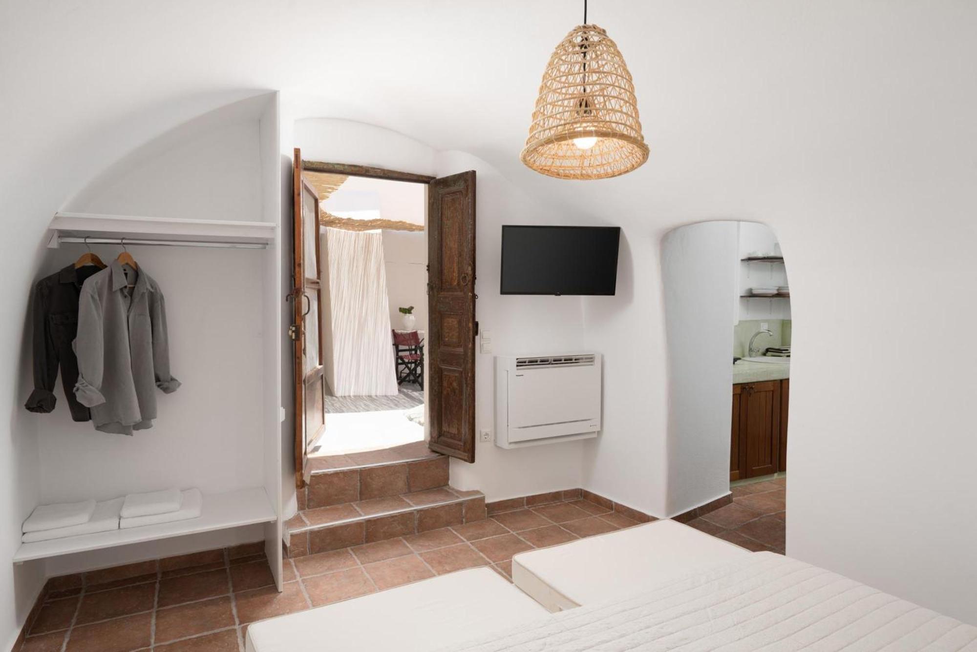 Madame Kalitsi Cozy Suites Fira  Zewnętrze zdjęcie